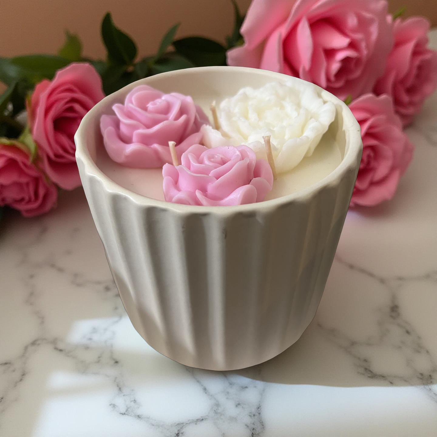 ** NEW ** Rose Bouquet Candle_Coconut Soy_24oz 3 wick
