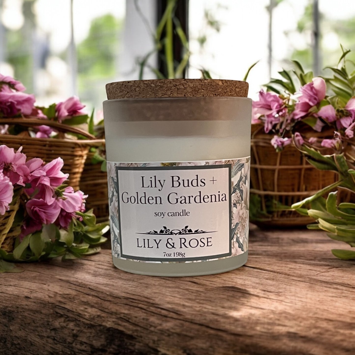 Lily Buds + Golden Gardenia_7oz Soy Candle - LILY & ROSE 